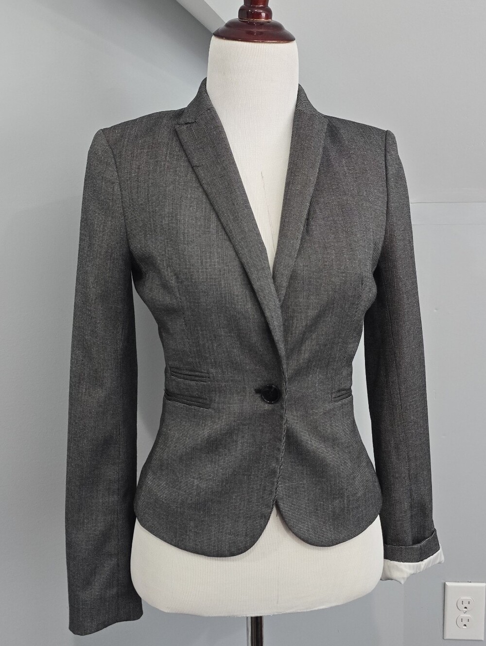 H&M Gray Tailored Single-Button Blazer